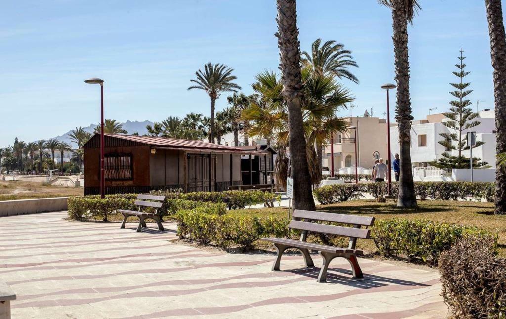 Atico Del Sol Laguna Beach Vera Playa Exterior foto